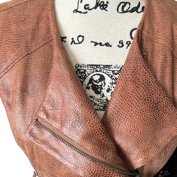 G by Guilliani Faux Leather MOTO Style Jacket Sz Small - Picture 2 of 14